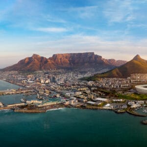 Luftbillede af Cape Town og Table Mountain