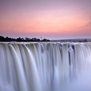 Victoria Falls i morgenlys