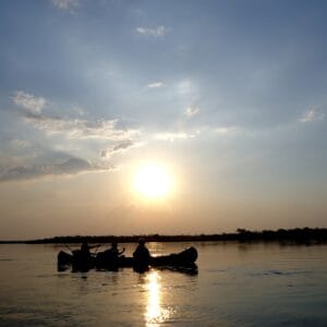 Kanotur på Zambezi floden