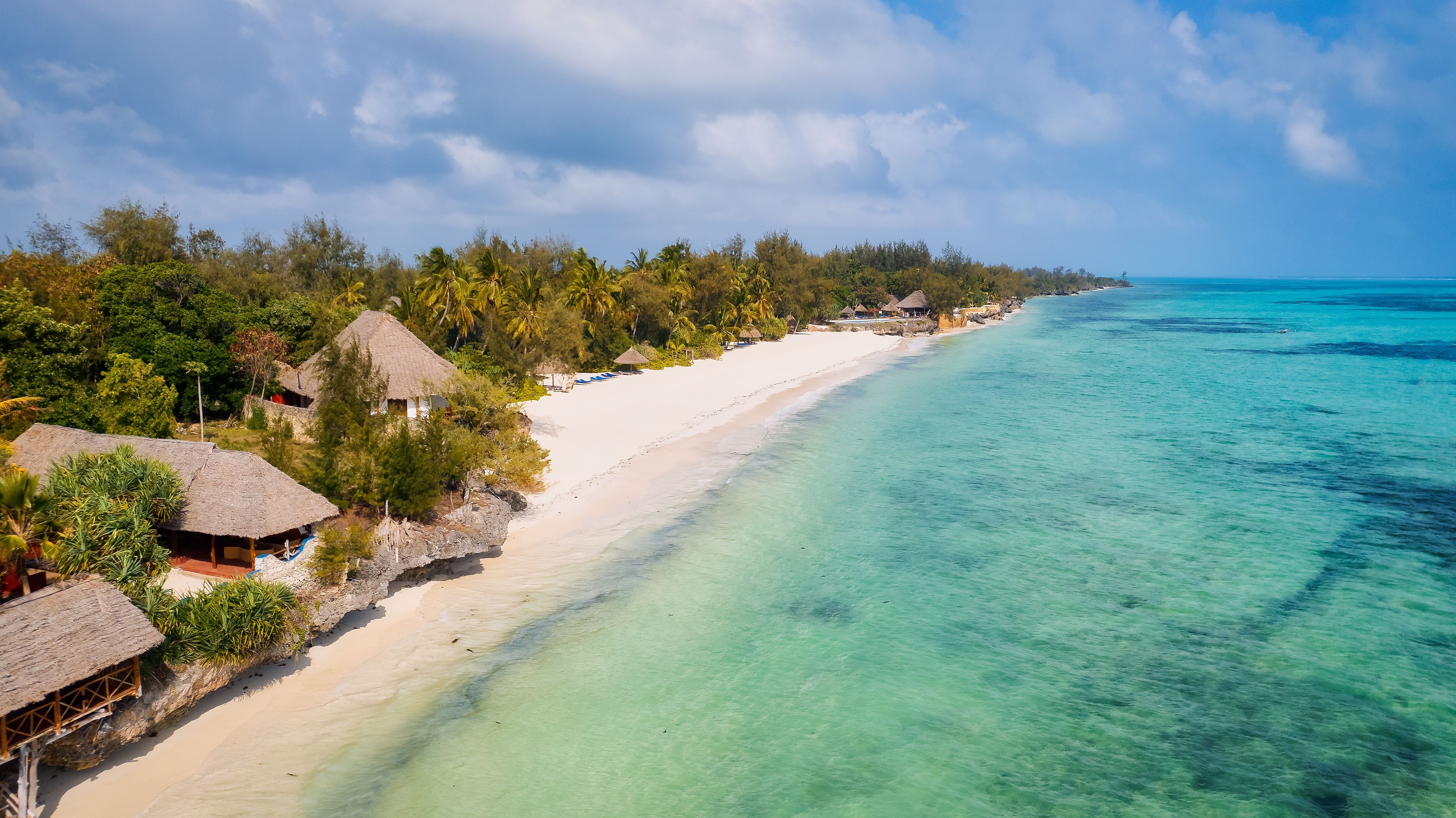 FromAboveTheStunningBeautyOfZanzibarsNungwiBeachIs » Tembo Safari