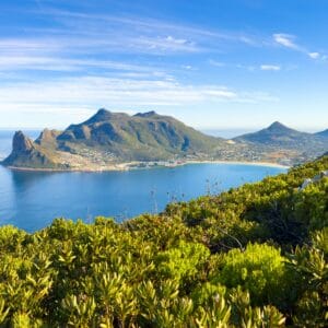 Udsigt over Hout Bay i Cape Town