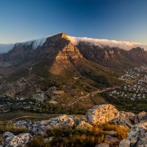 Udsigt fra Lions Head over Table Mountain