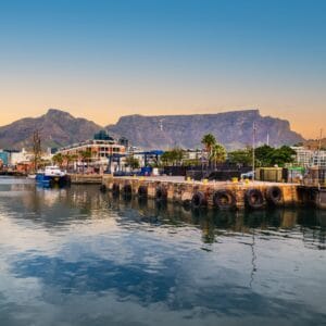 V&A Waterfront i Cape Town ved solnedgang