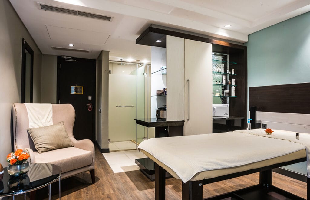 EKA Hotel