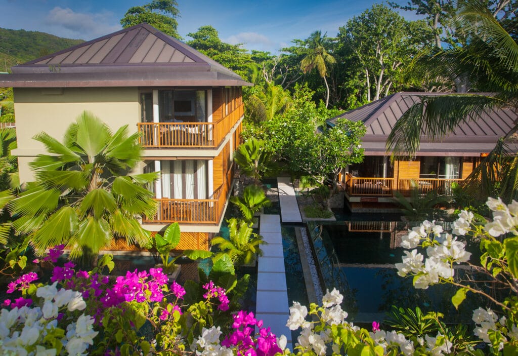 Dhevatara Beach Hotel