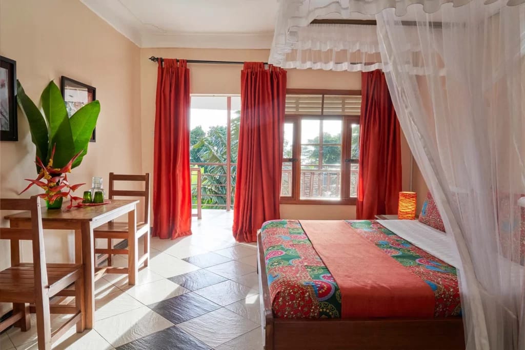 Papyrus Guest House
