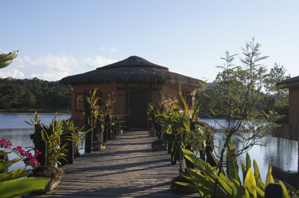 Lac Hotel