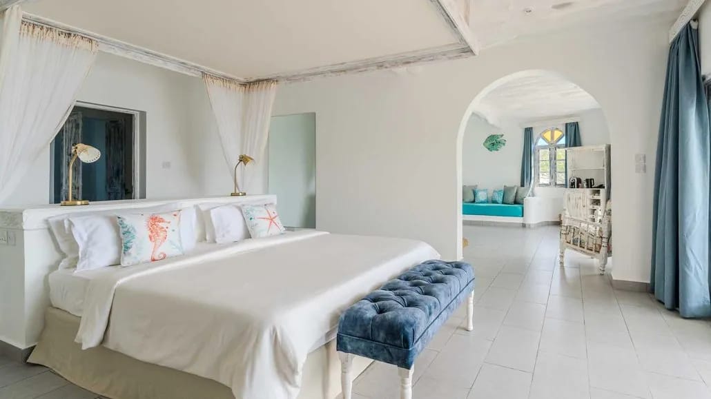 Chale Island Resort