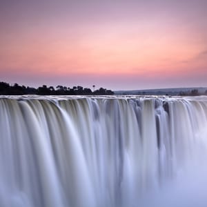 Victoria Falls i morgenlys