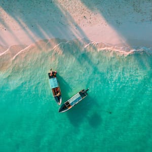 Nungwi strand med båder Zanzibar Tanzania