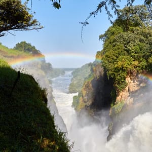 Vandfald i Murchison Falls Nationalparken i Uganda
