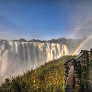 VictoriaFallsLocatedOnTheZambeziRiverOnTheBorder