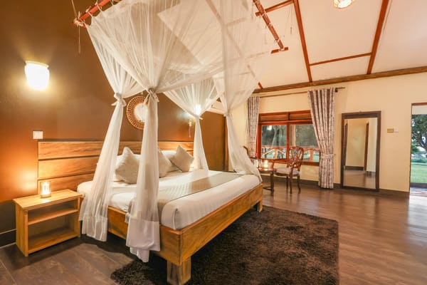 Pakuba Safari Lodge